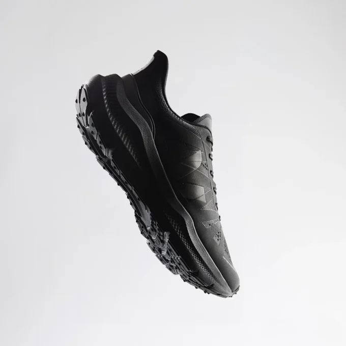 Condor 3 Advanced Engineered-Mesh Full Black