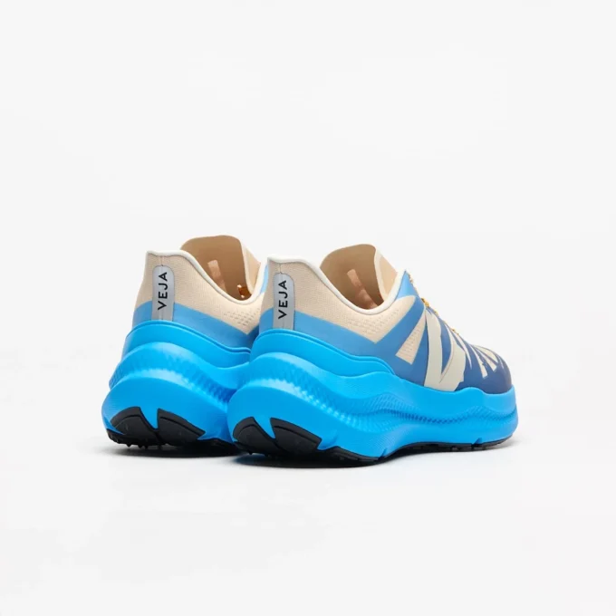 Condor 3 Advanced Engineered-Mesh Gradient Pierre Pacific