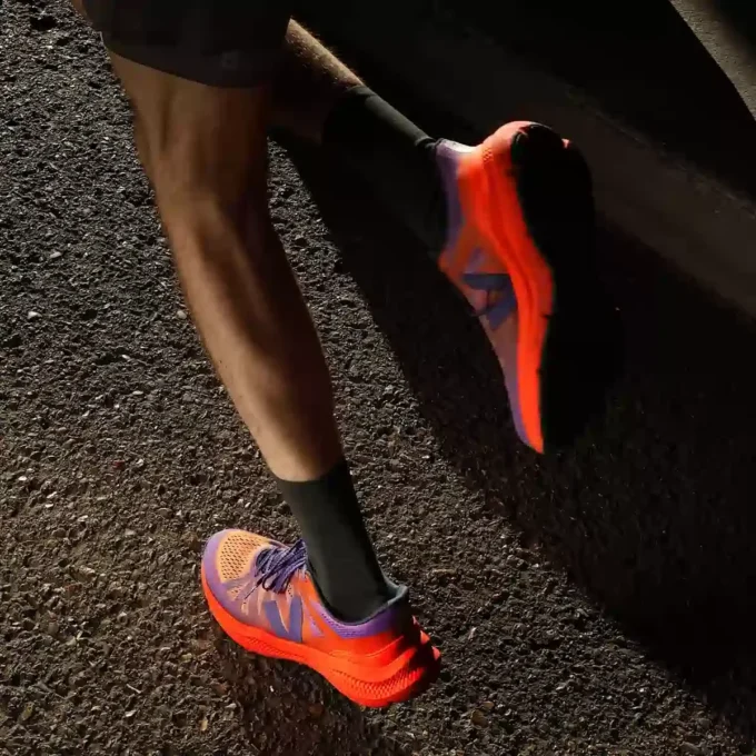 Condor 3 Advanced Engineered-Mesh Gradient Purple Orange