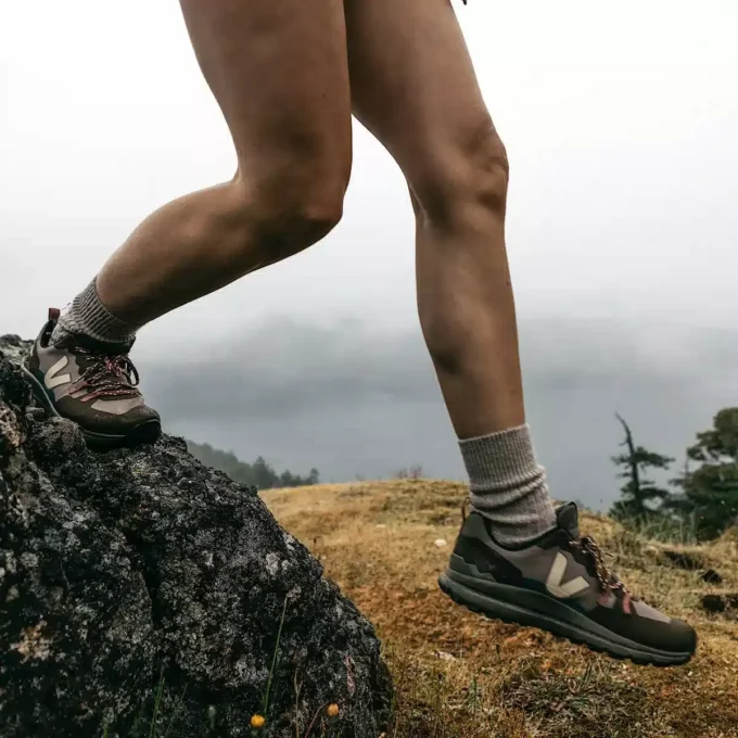 Fitz Roy Trek-Shell Veja X Finisterre Balsate Almond