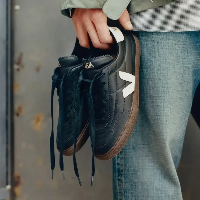 Panenka Leather Black White