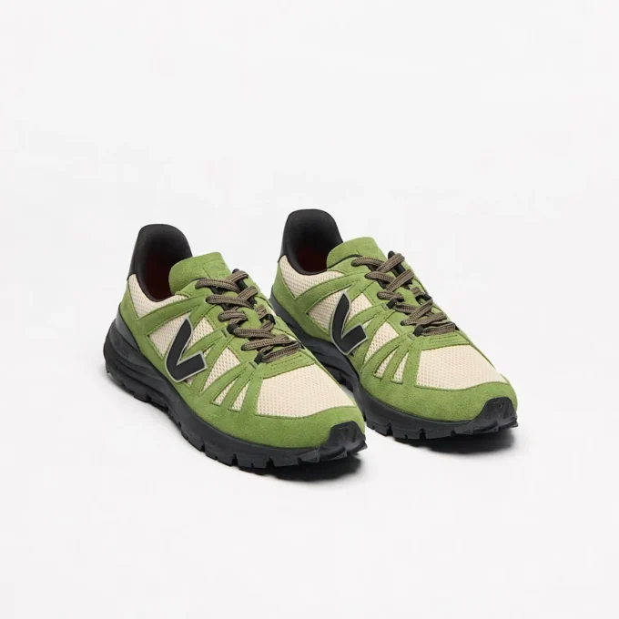 Salar Alveomesh Areia Black Kiwi