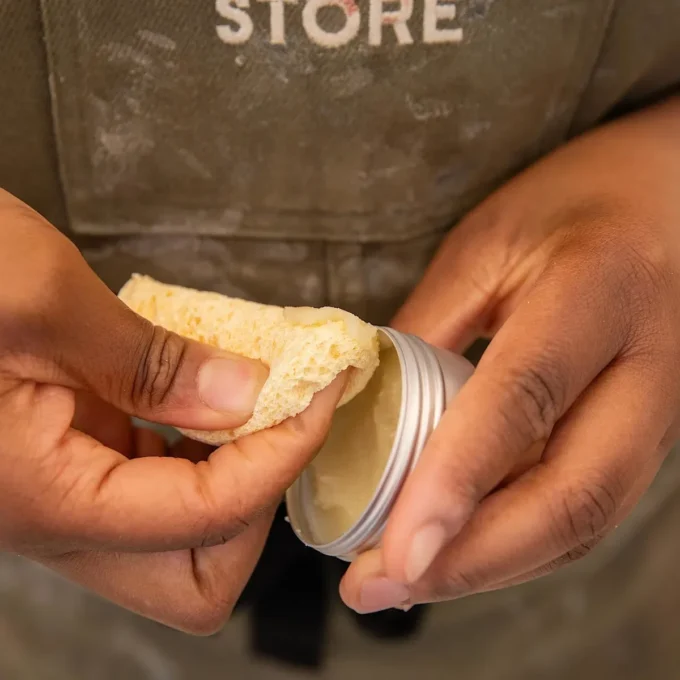 Sneaker Care Kit Veja X Act Of Caring