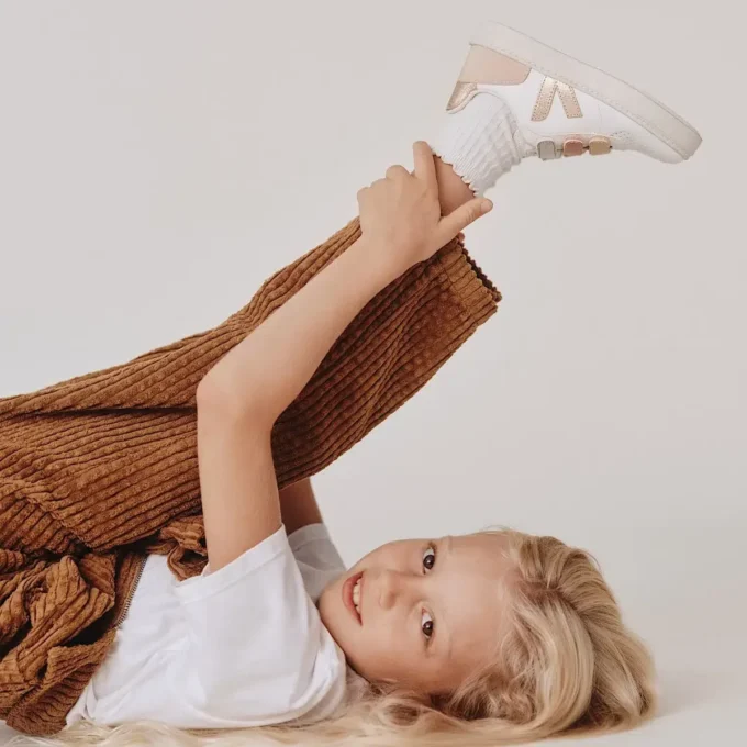 V-10 Leather Multico White Shiny