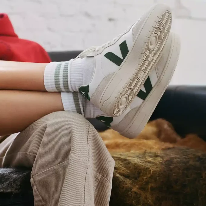 V-90 Leather White Cyprus