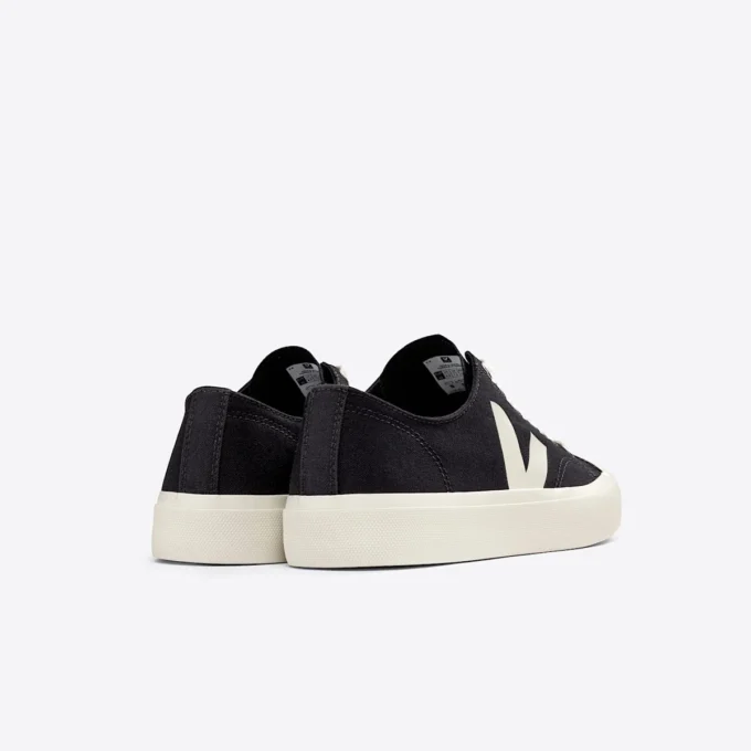 Wata Ii Low Canvas Black Pierre